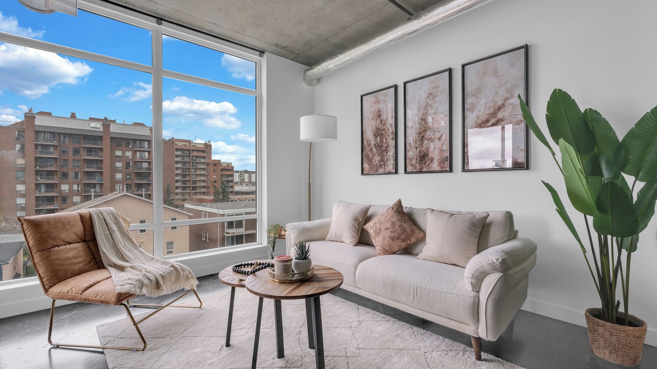 Photo of Livingroom in Connaught
