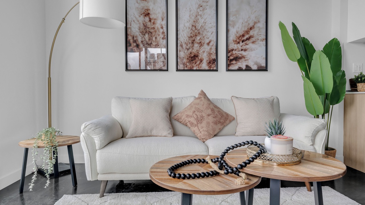 Photo of Livingroom in Connaught