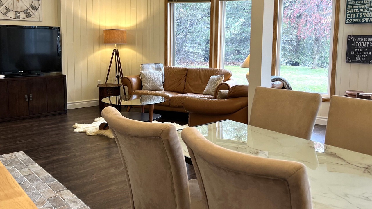 Photo of Livingroom in Cressy
