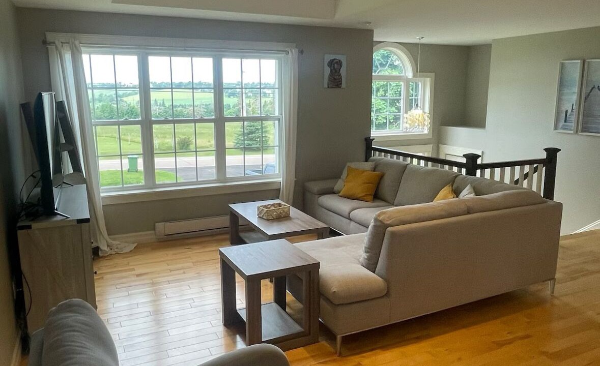 Photo of Livingroom in Clyde River