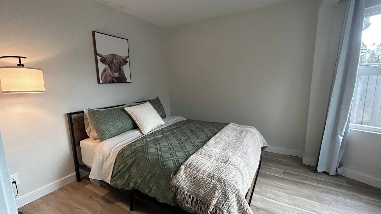 Photo of Bedroom in Maple Ridge