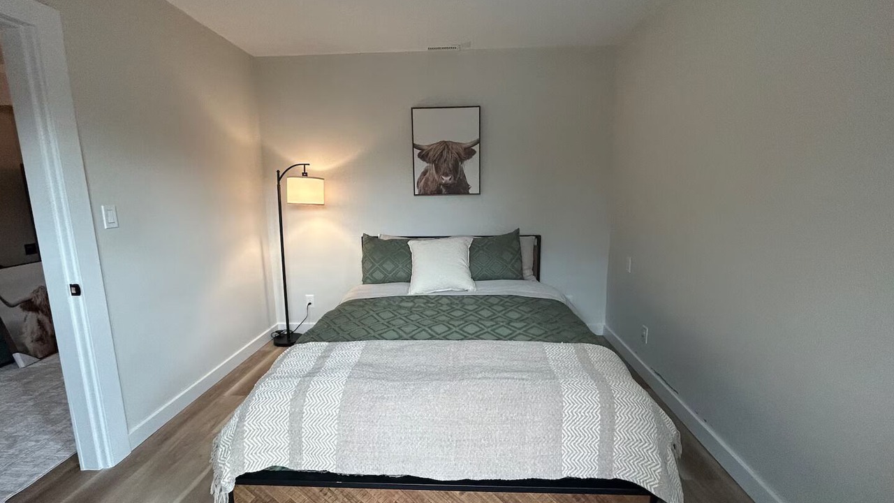 Photo of Bedroom in Maple Ridge