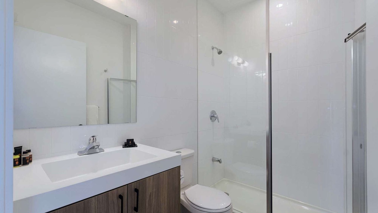 Photo of Bathroom in Downtown Mississauga