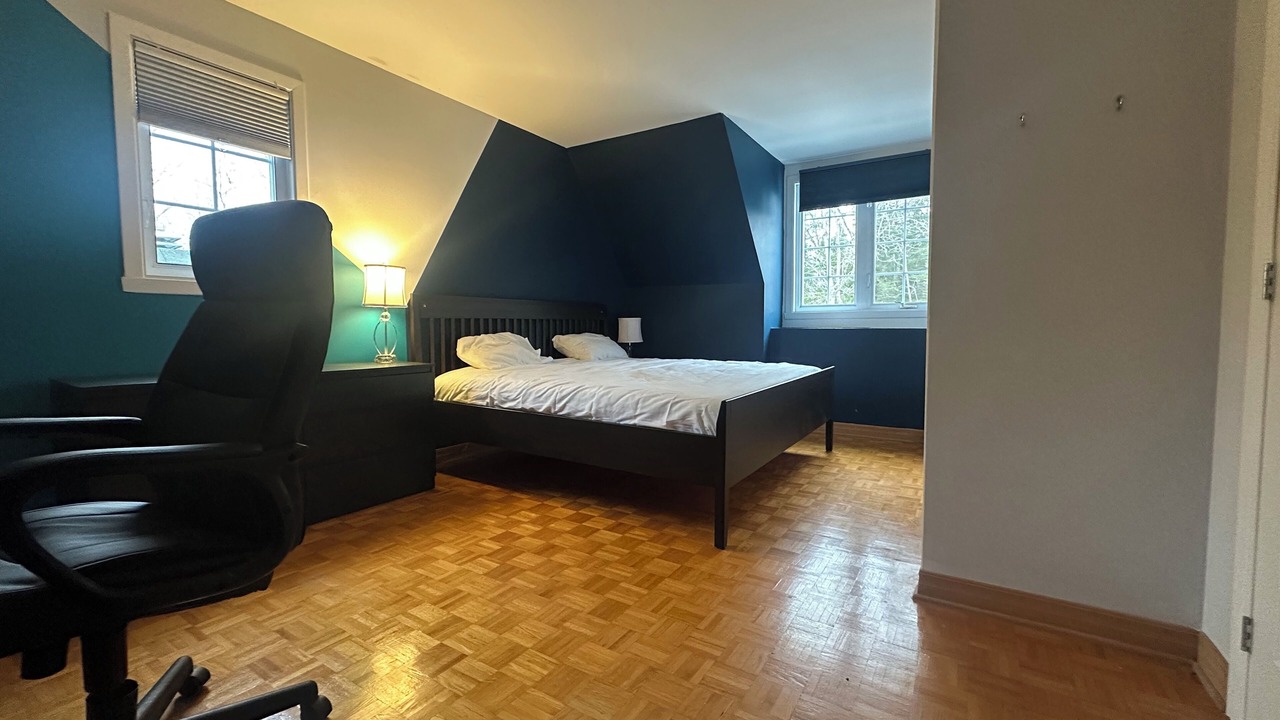 Photo of Bedroom in Saint-Etienne-de-Lauzon