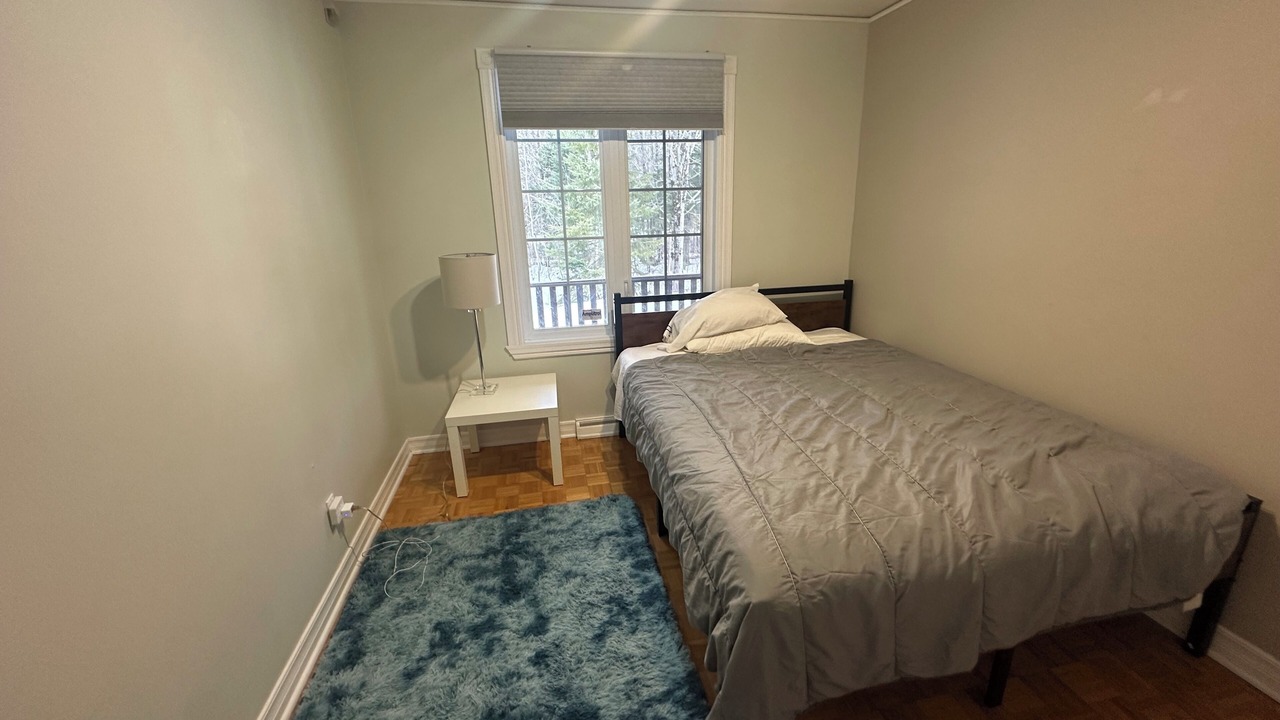 Photo of Bedroom in Saint-Etienne-de-Lauzon