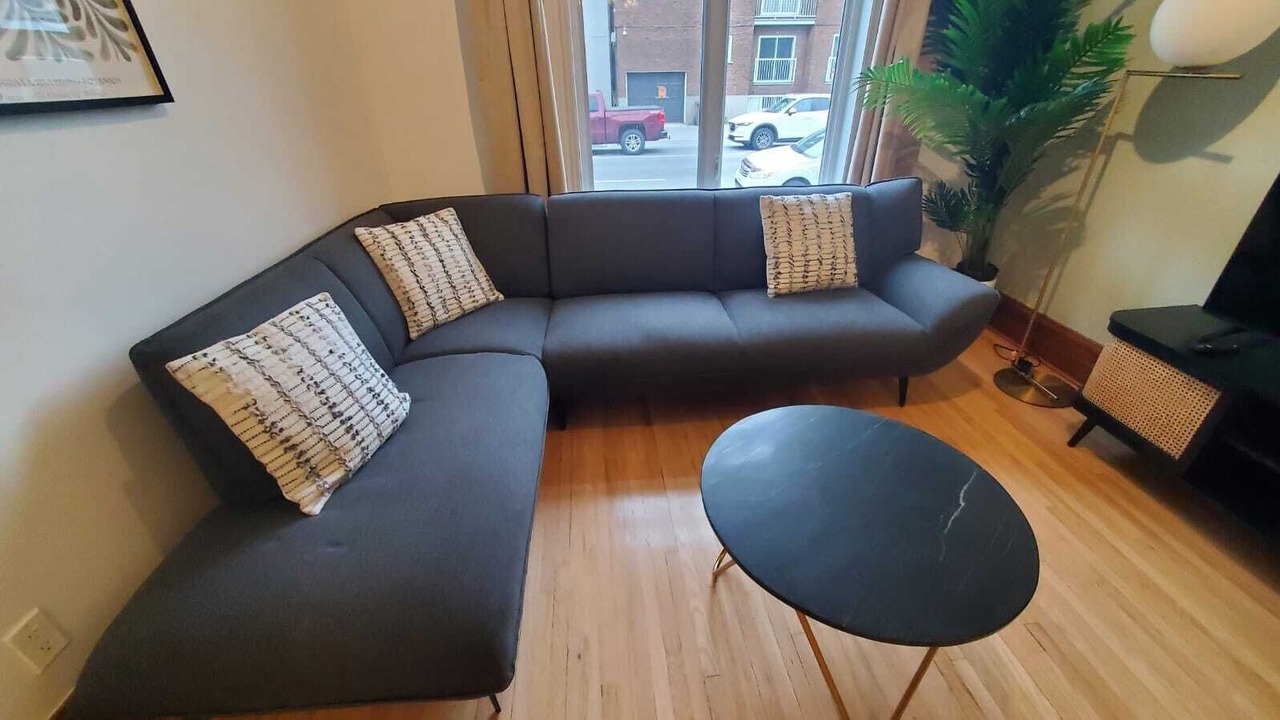 Photo of Livingroom in Youville
