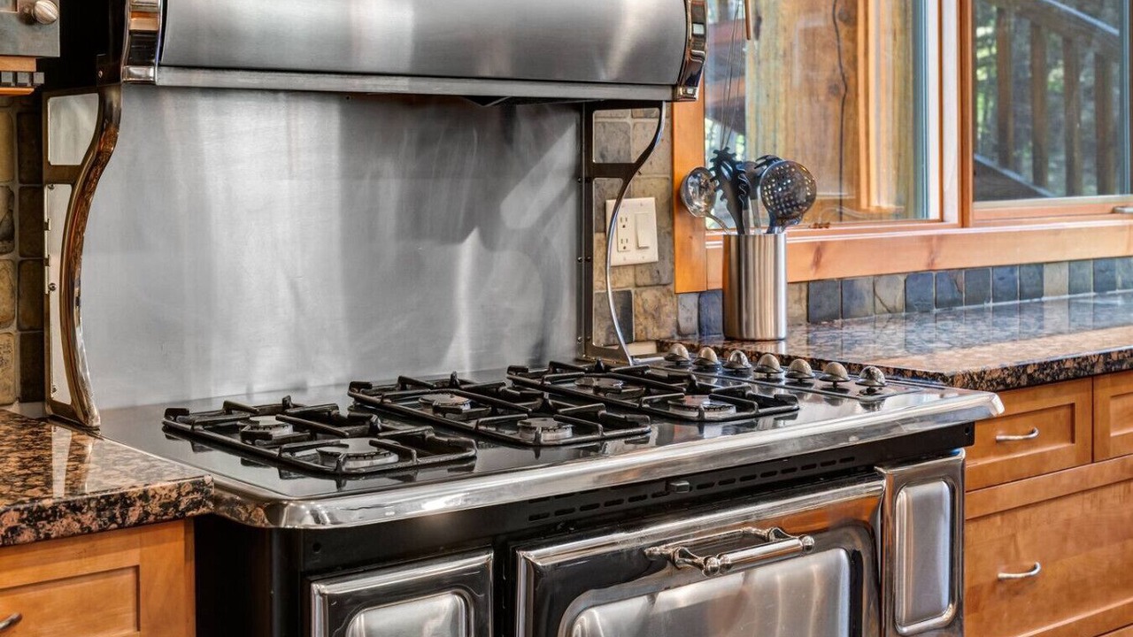 Photo of Kitchen in Forest Ridge Estates