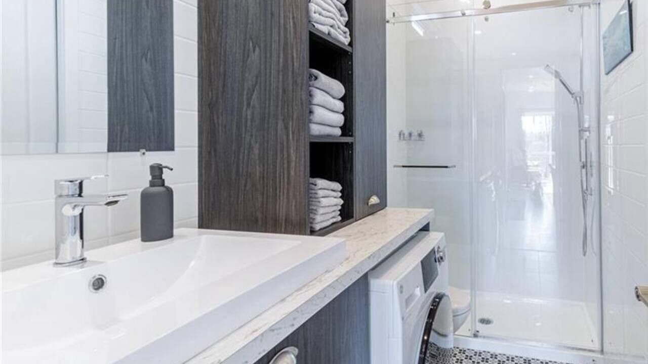 Photo of Bathroom in Adstock