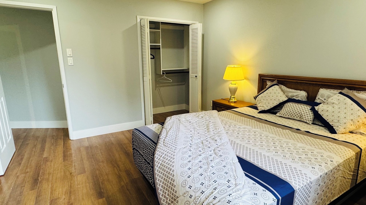 Photo of Bedroom in Delta