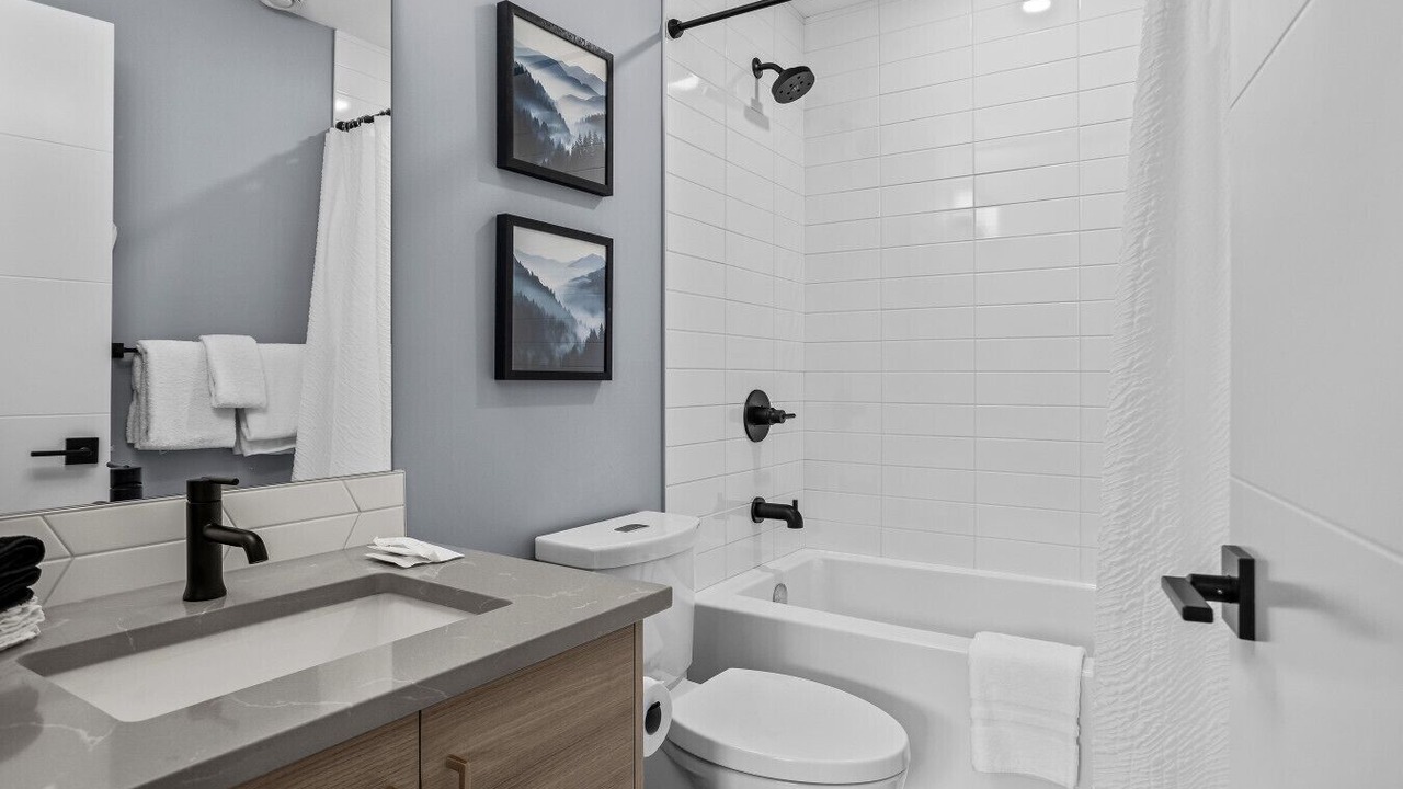 Photo of Bathroom in Harvie Heights