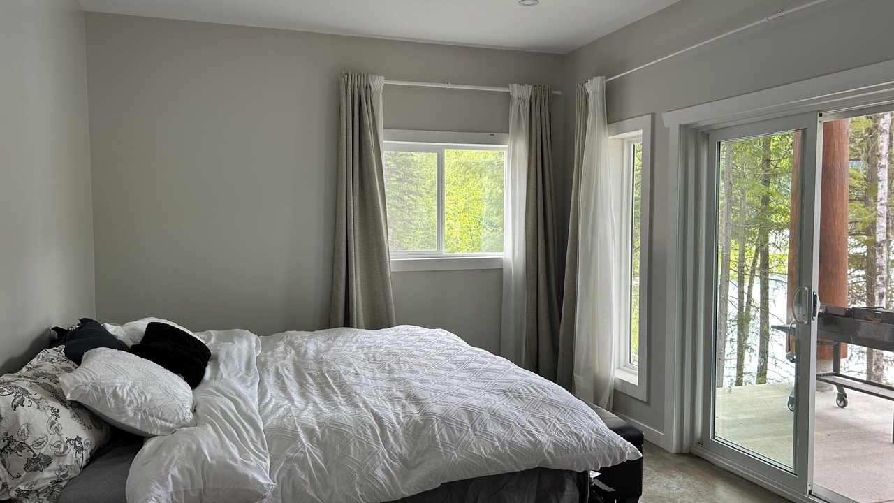 Photo of Bedroom in Likely