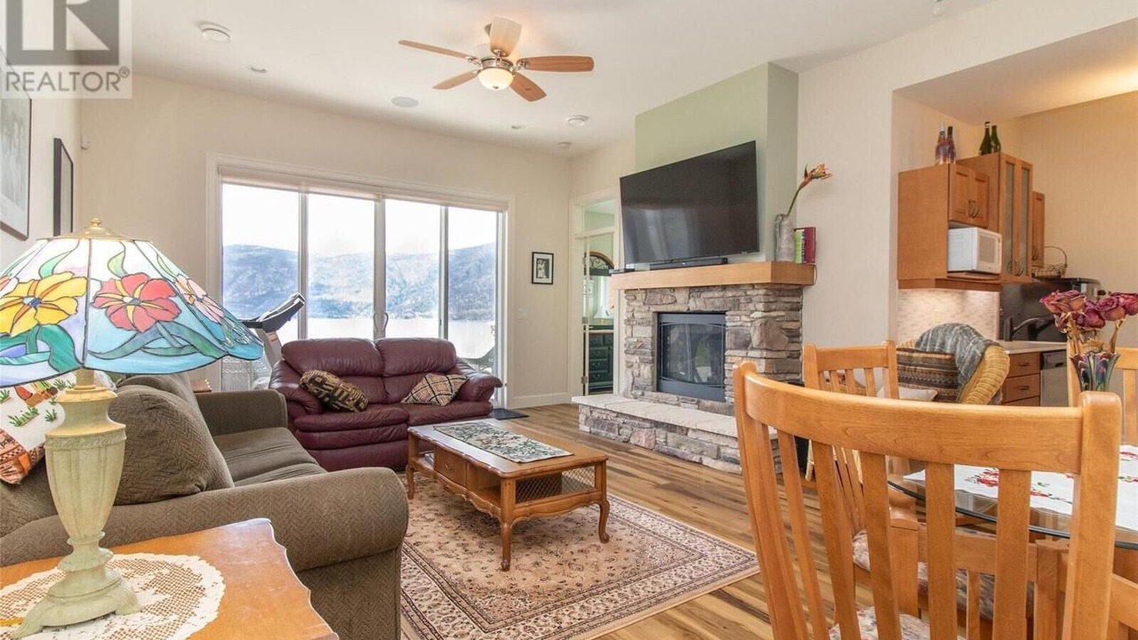 Photo of Livingroom in Central Okanagan