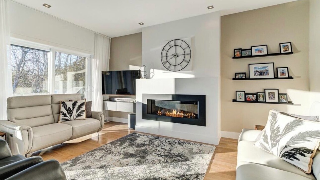 Photo of Livingroom in Stanstead Township