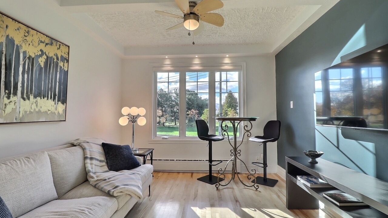 Photo of Livingroom in Lachine