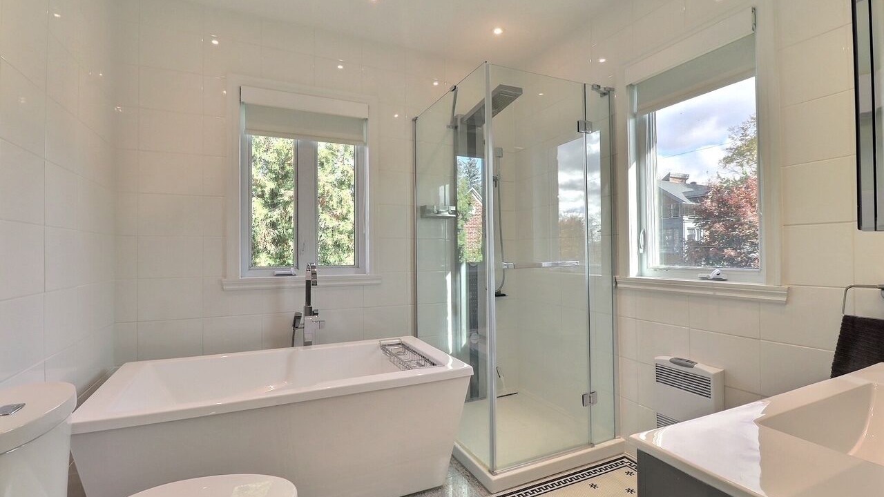Photo of Bathroom in Lachine