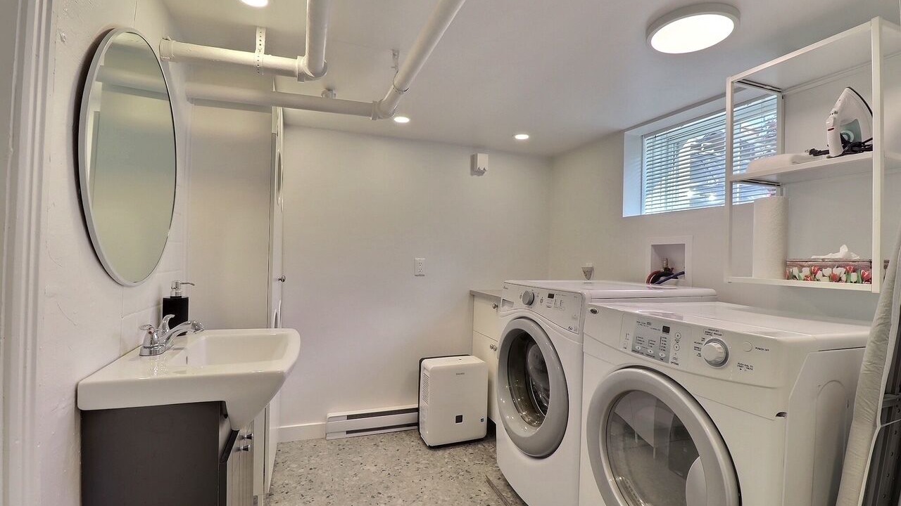 Photo of Bathroom in Lachine