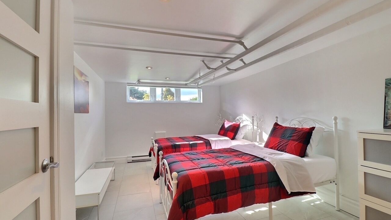 Photo of Bedroom in Lachine