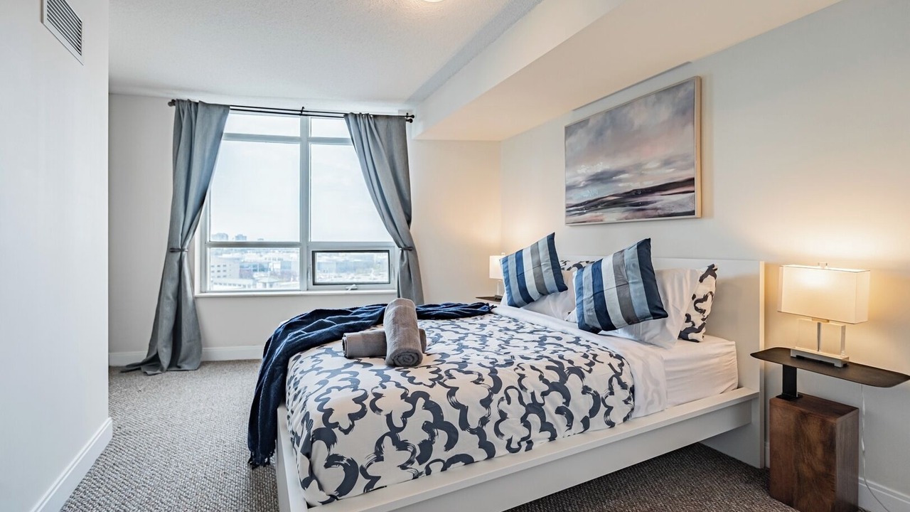 Photo of Bedroom in Downtown Mississauga