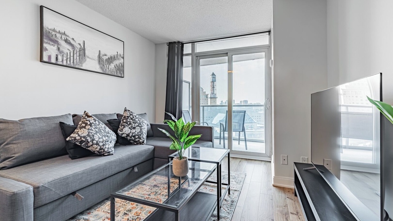 Photo of Livingroom in Downtown Mississauga