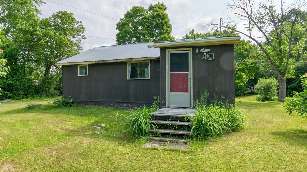 Photo of Outdoor in Frontenac