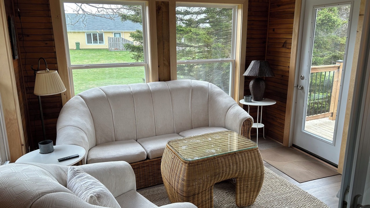 Photo of Livingroom in Bayview