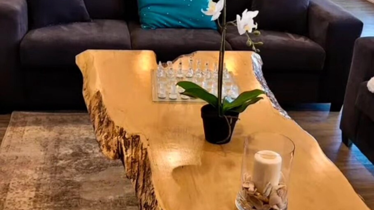 Photo of Livingroom in Hamilton