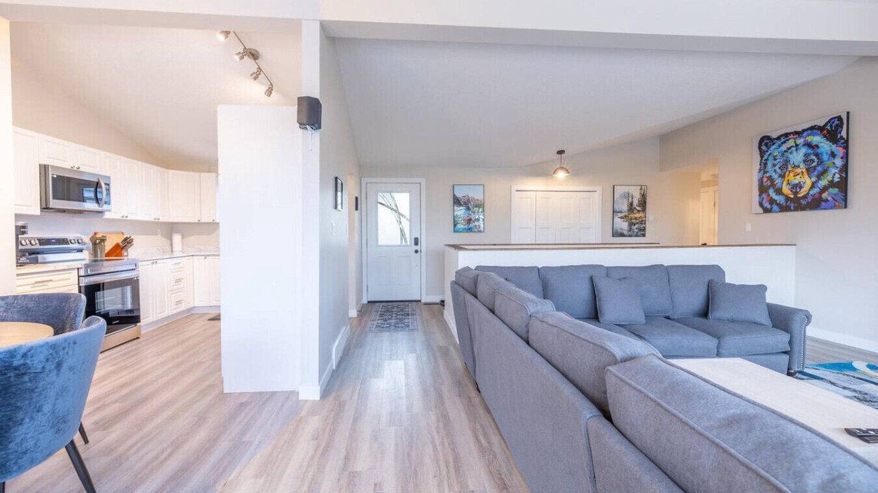 Photo of Livingroom in Hinton