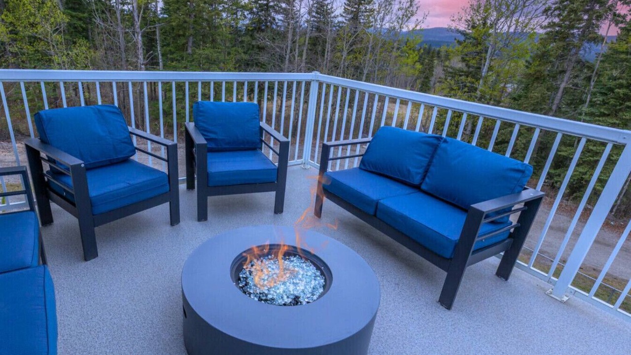 Photo of Patio Balcony in Hinton