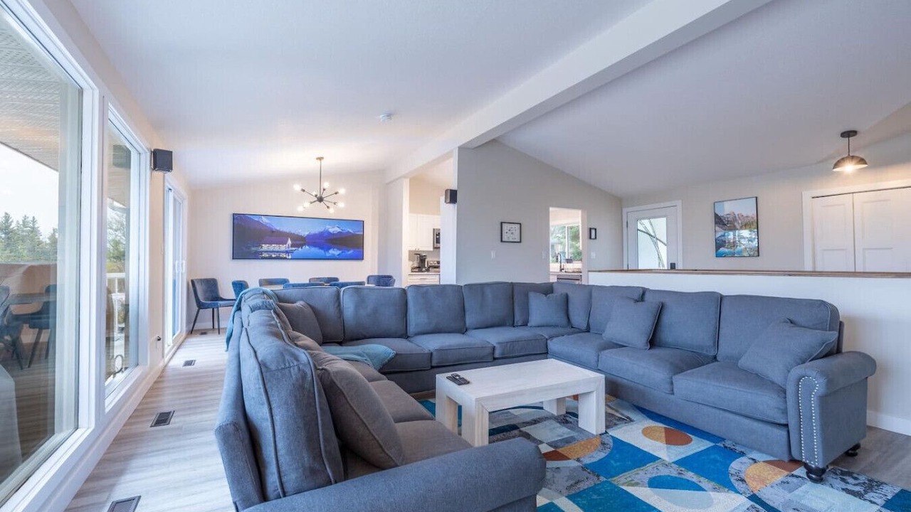 Photo of Livingroom in Hinton