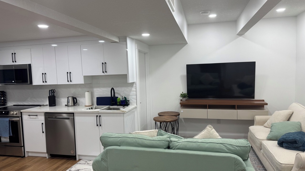 Photo of Livingroom in Southwest Edmonton