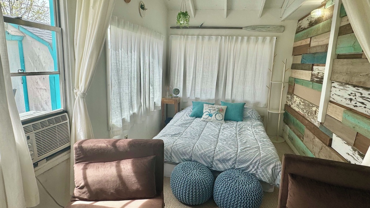 Photo of Bedroom in Alberta Beach