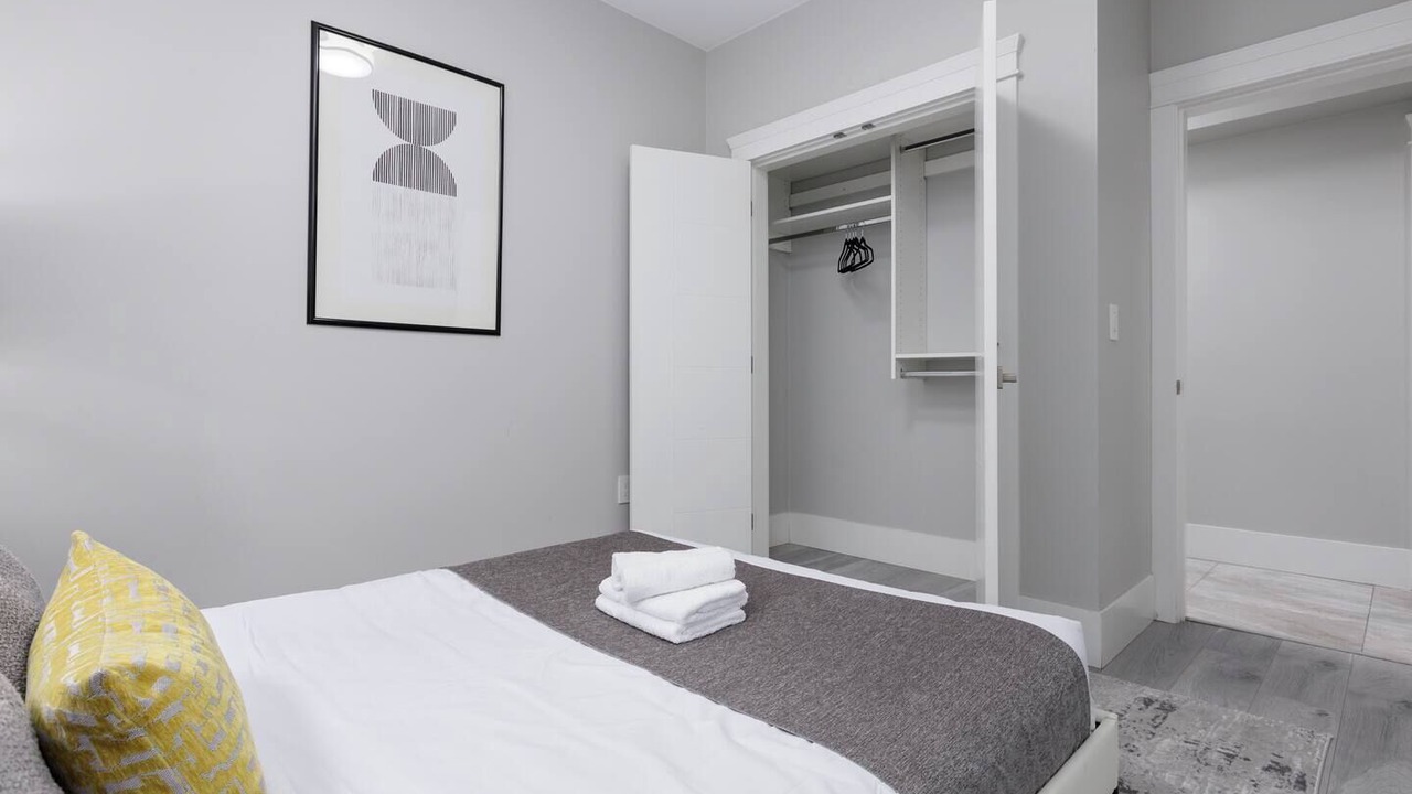 Photo of Bedroom in Delta