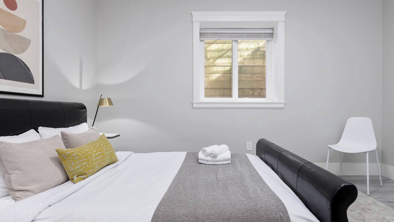Photo of Bedroom in Delta