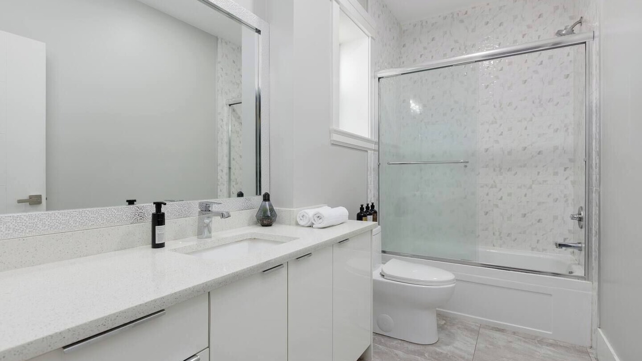 Photo of Bathroom in Delta