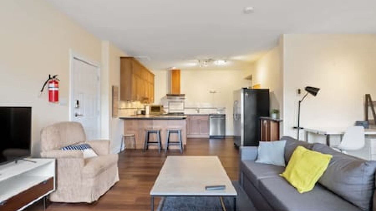 Photo of Livingroom in White Rock
