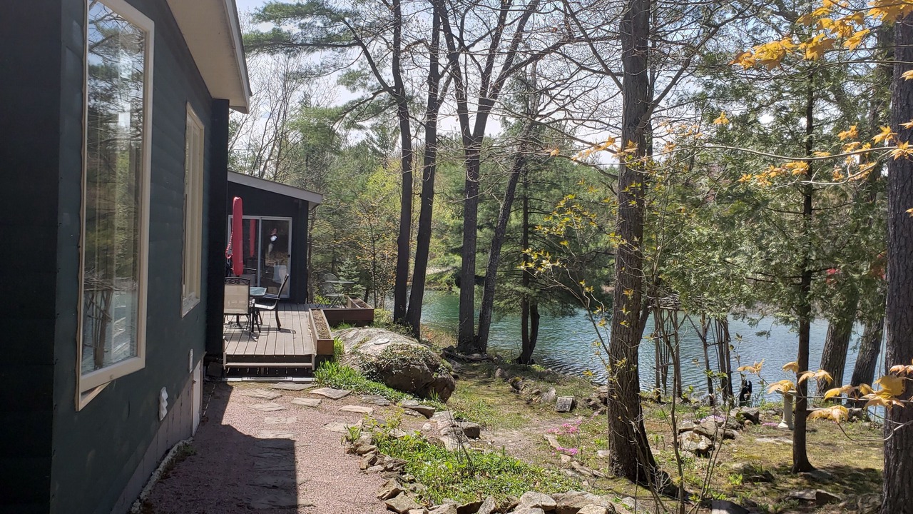 Photo of Patio Balcony in Washago