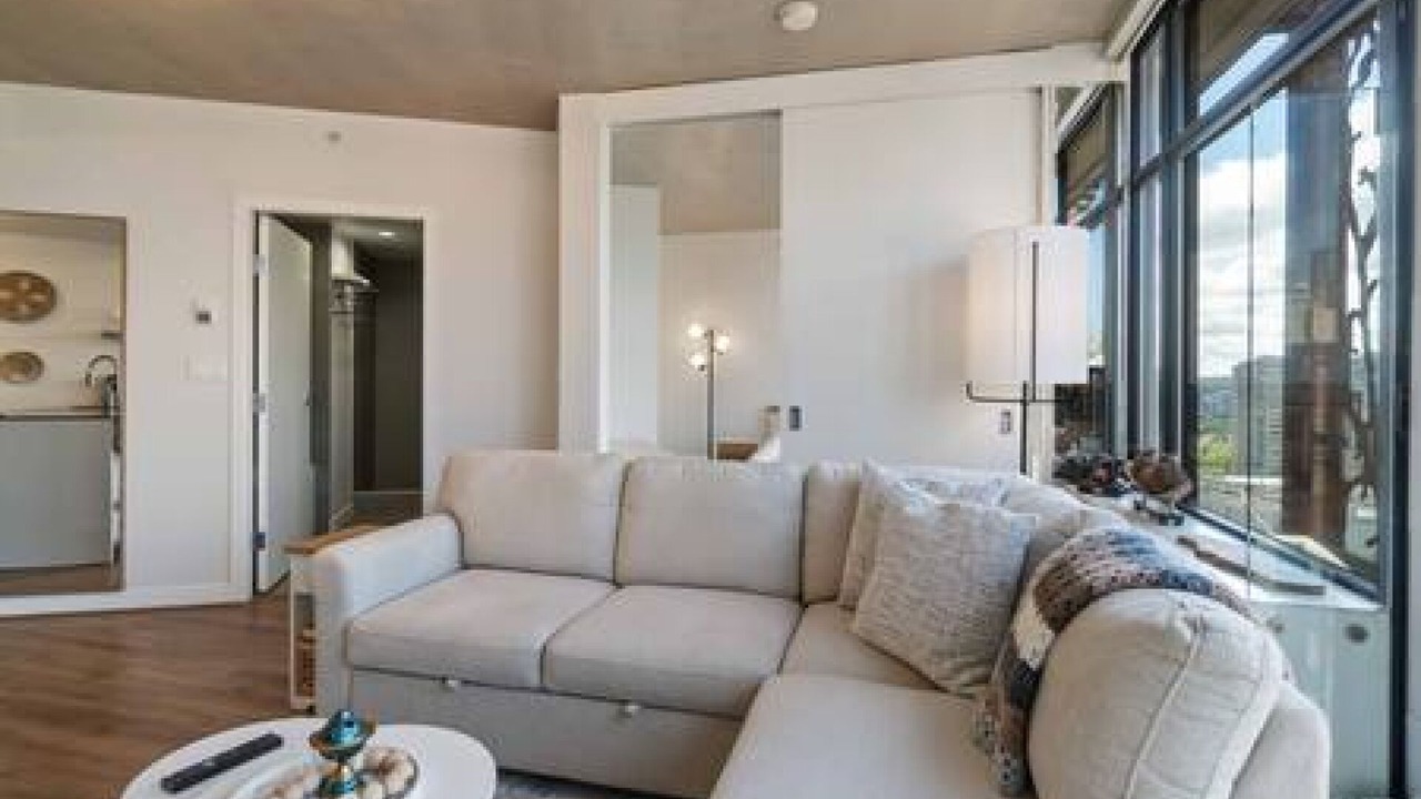 Photo of Livingroom in Gastown