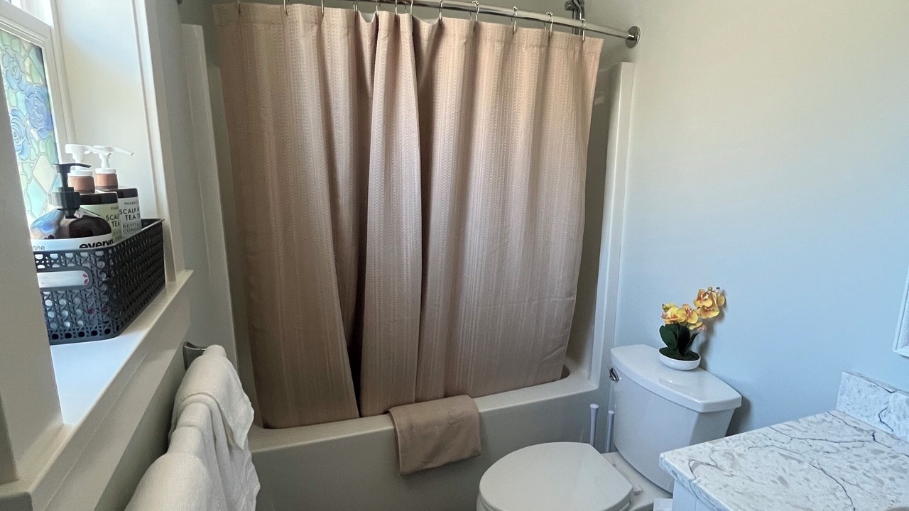 Photo of Bathroom in Regional District of Nanaimo