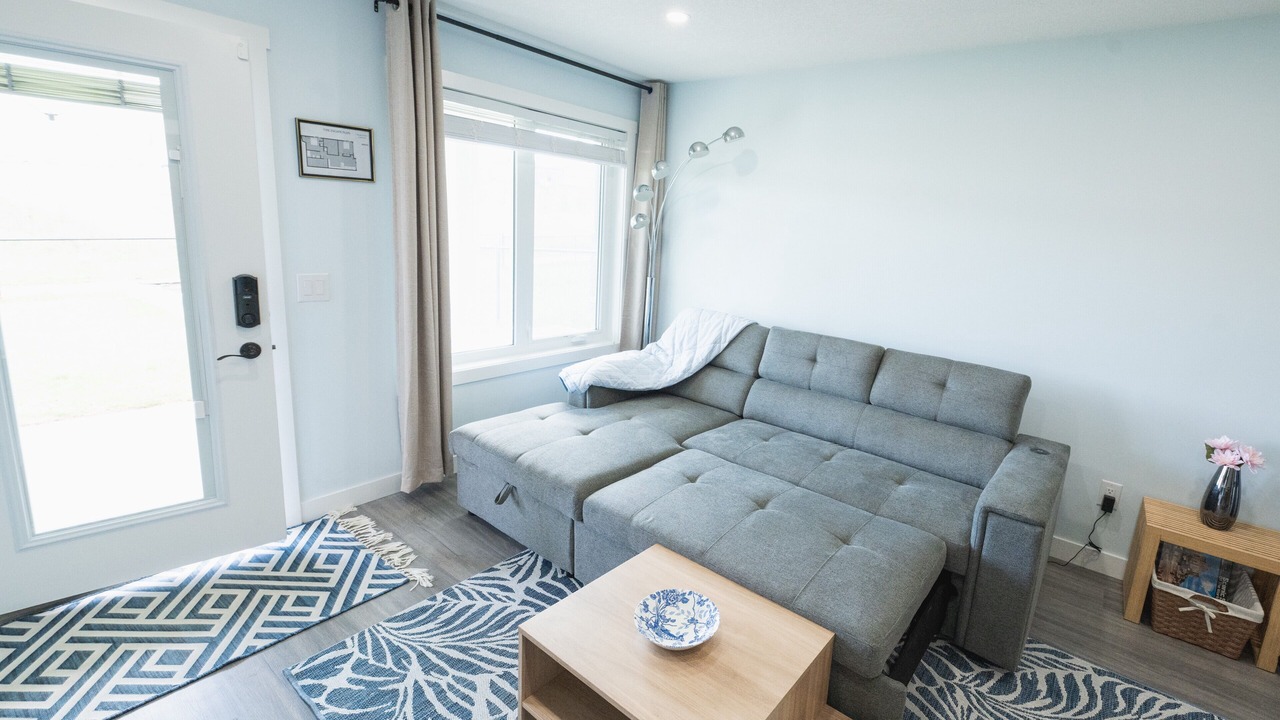 Photo of Livingroom in Northwest Calgary