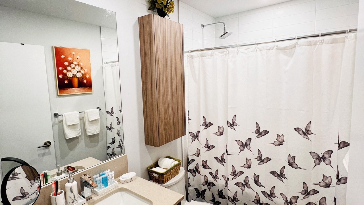 Photo of Bathroom in Downtown Mississauga