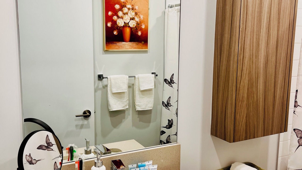 Photo of Bathroom in Downtown Mississauga