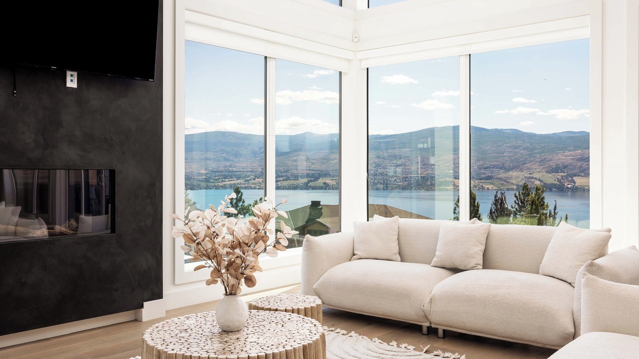 Photo of Livingroom in Central Okanagan