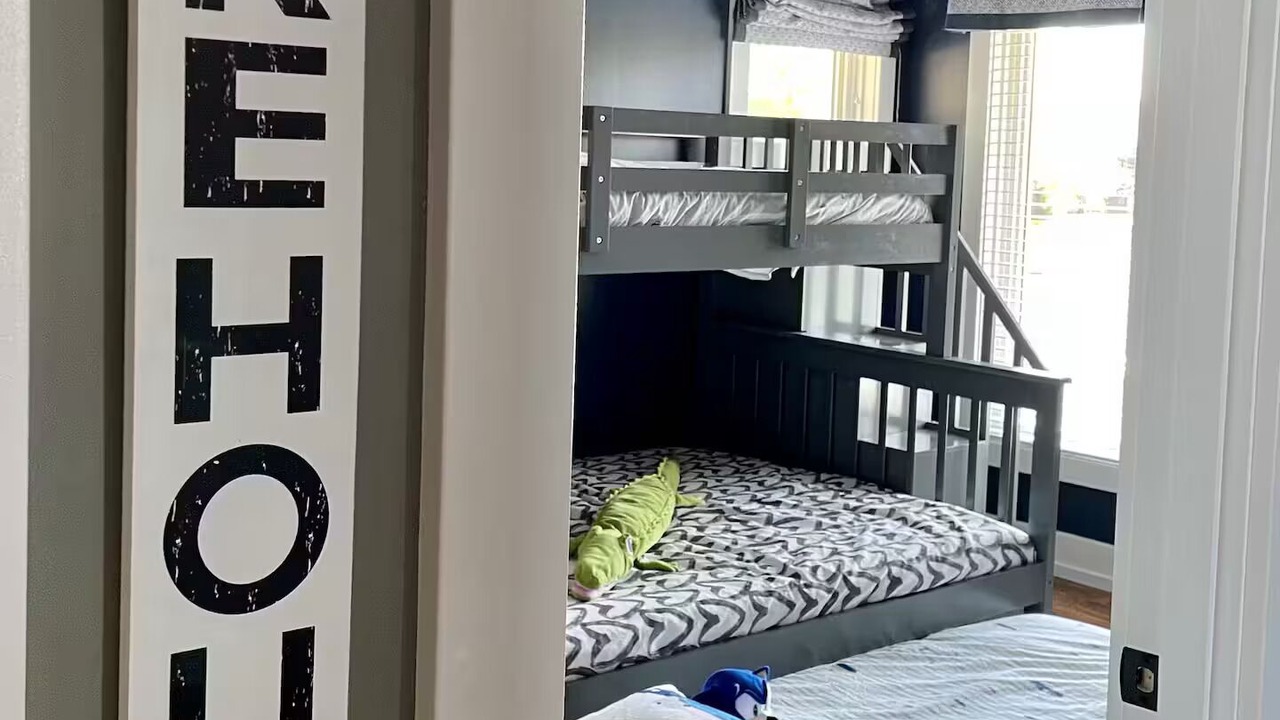Photo of Bedroom in Rosedale