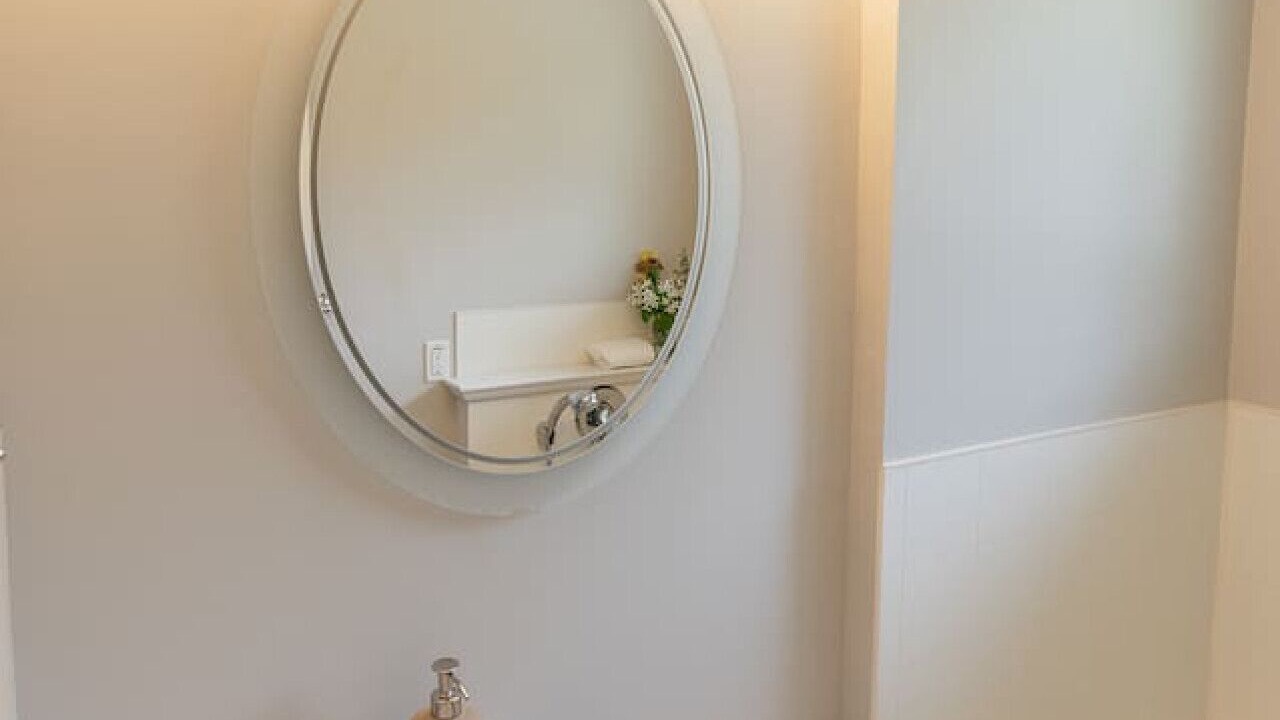 Photo of Bathroom in Regional District of Nanaimo