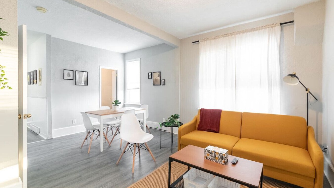 Photo of Livingroom in Walkerville