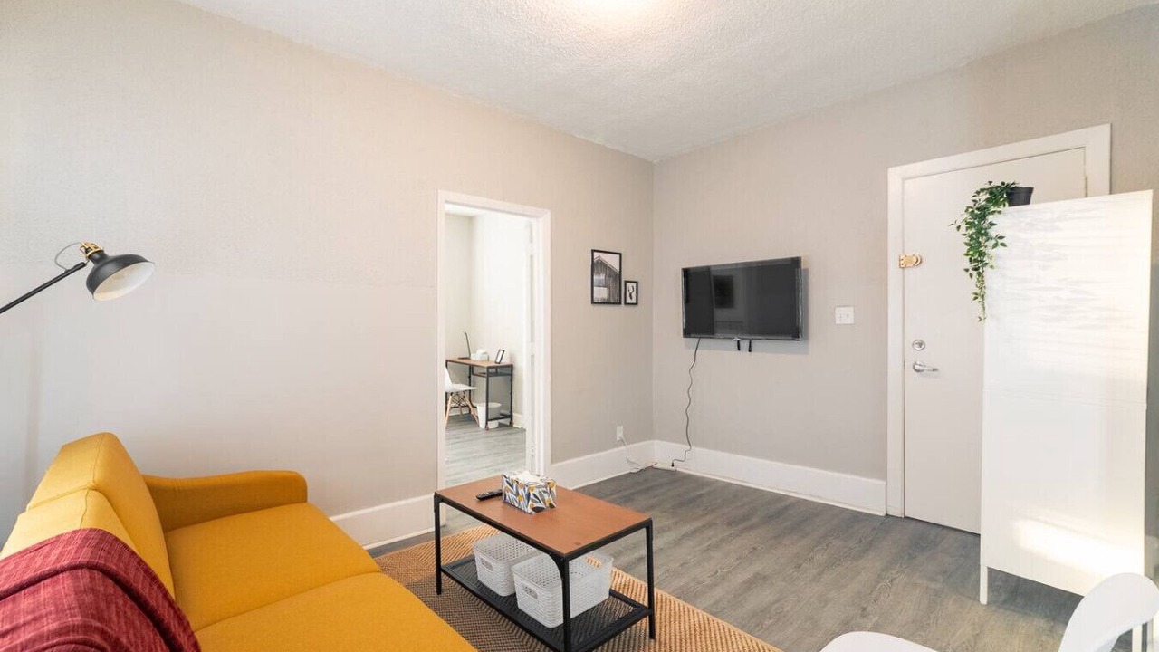 Photo of Livingroom in Walkerville