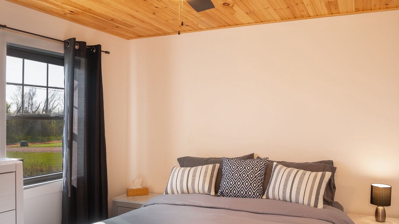 Photo of Bedroom in Darnley