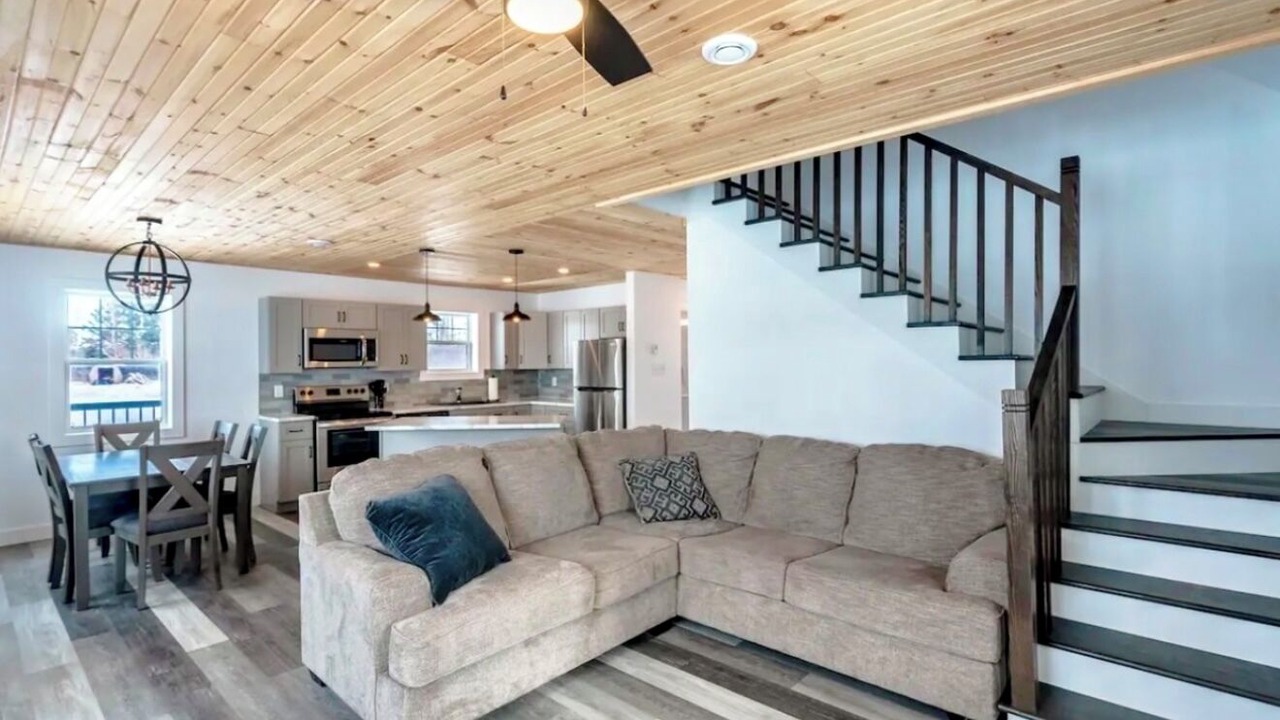 Photo of Livingroom in Darnley