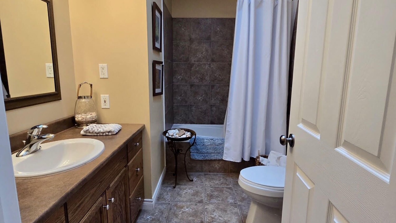 Photo of Bathroom in Miltonvale Park
