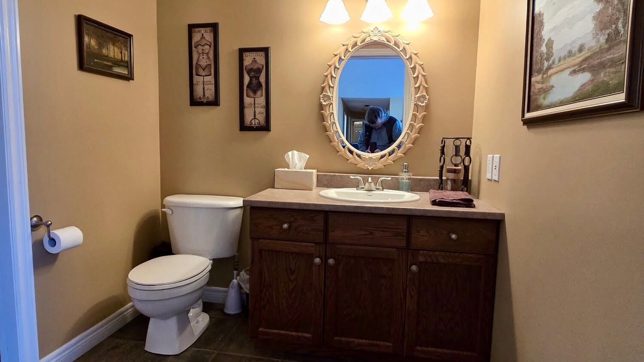 Photo of Bathroom in Miltonvale Park